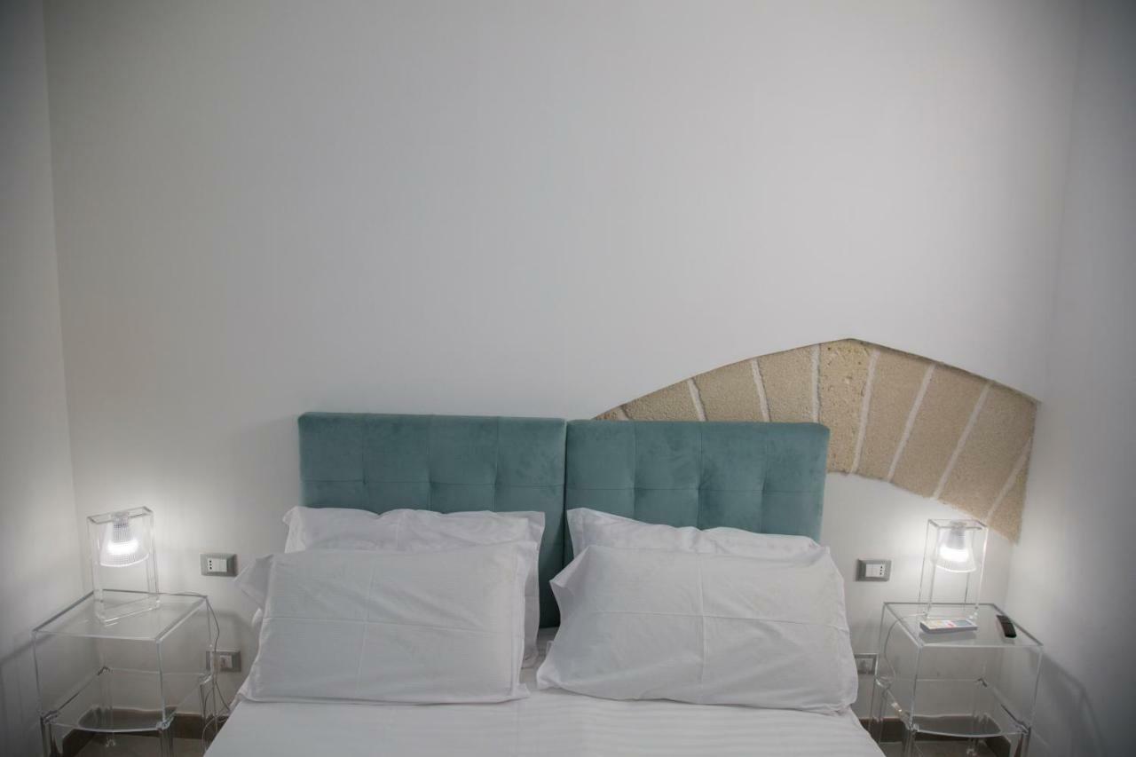 Le Suites Del Carrubo Фавиньяна Экстерьер фото